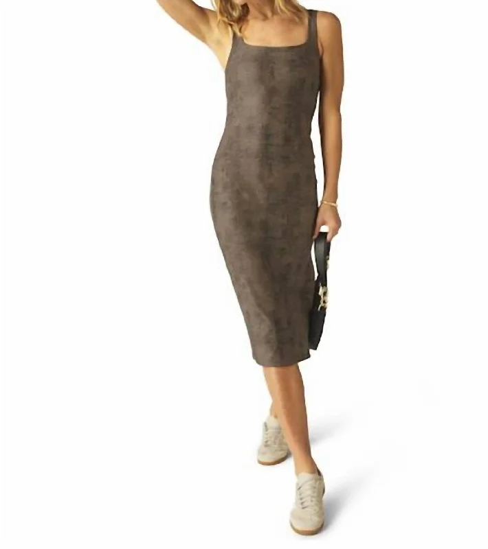 Softmark Icon Midi Dress In Neutral Snakeskin