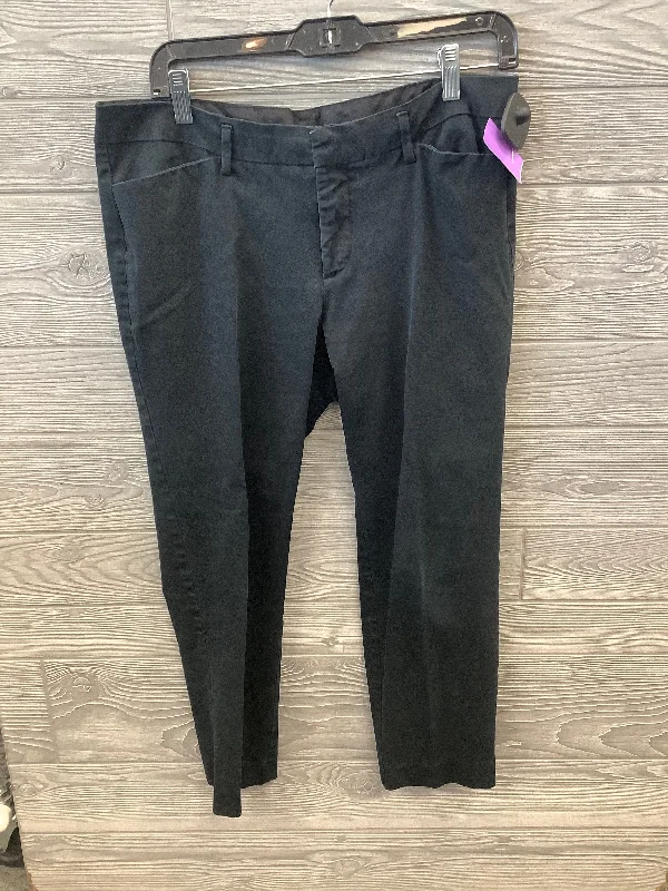 Capris By Stylus In Black, Size: 10