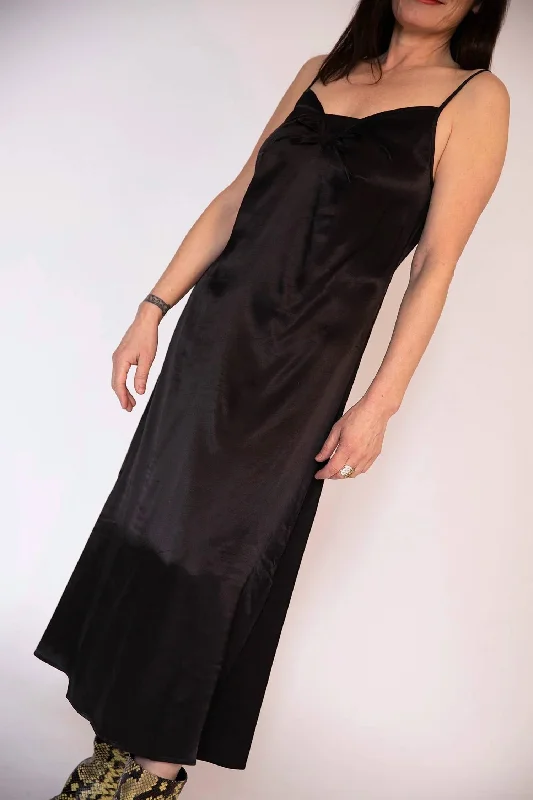 Soho Slip Midi Dress In Black